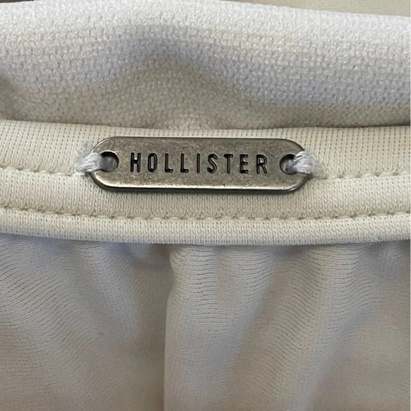 Hollister Bikini 👙 Set - Picture 7 of 8